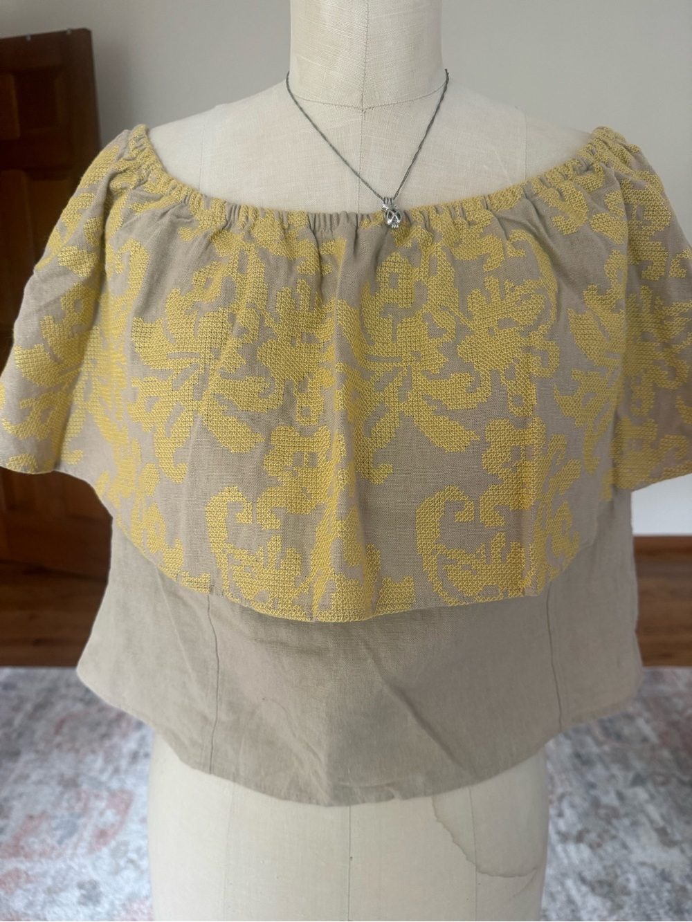 New York & Company Yellow Floral Embroidered Off-Shoulder Crop Top